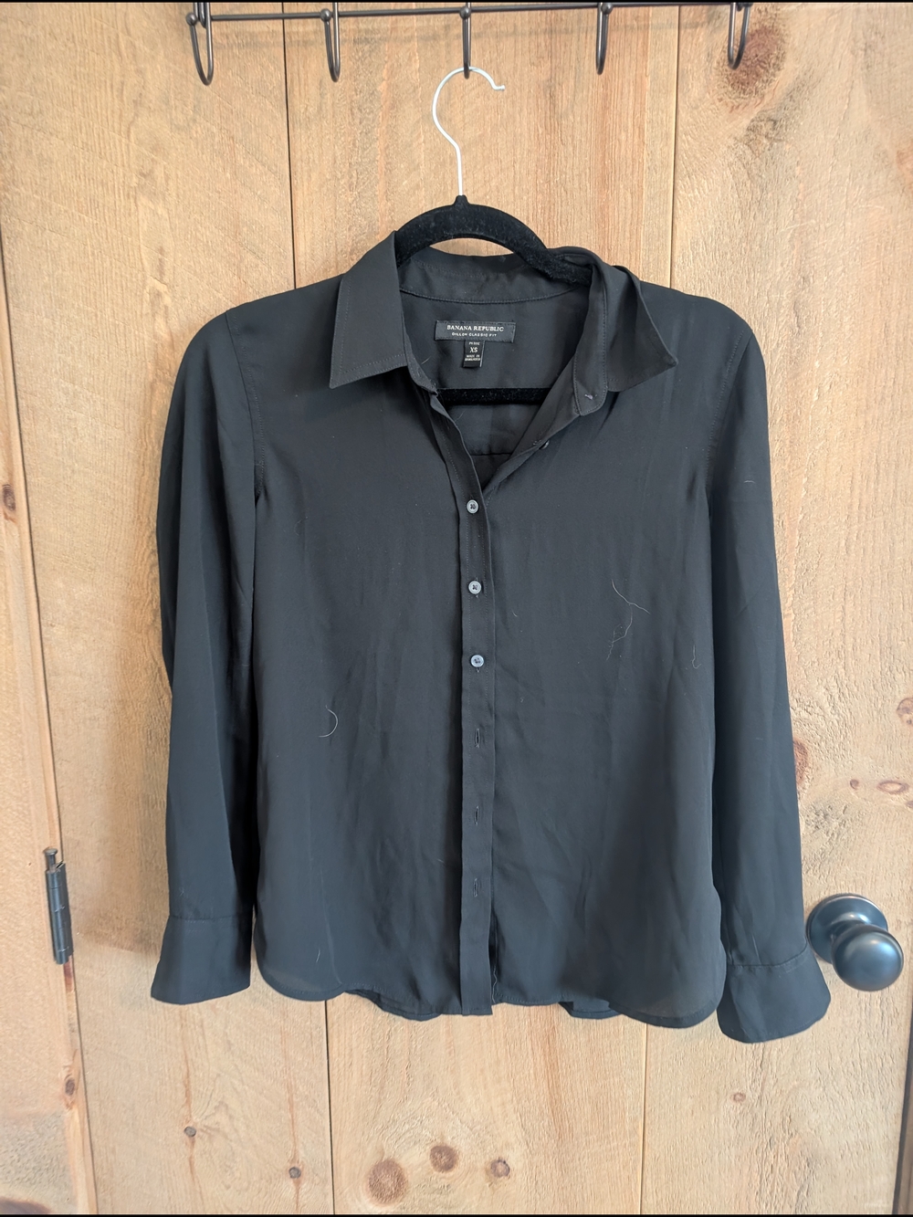 Banana Republic Black Long-Sleeve Button Shirt